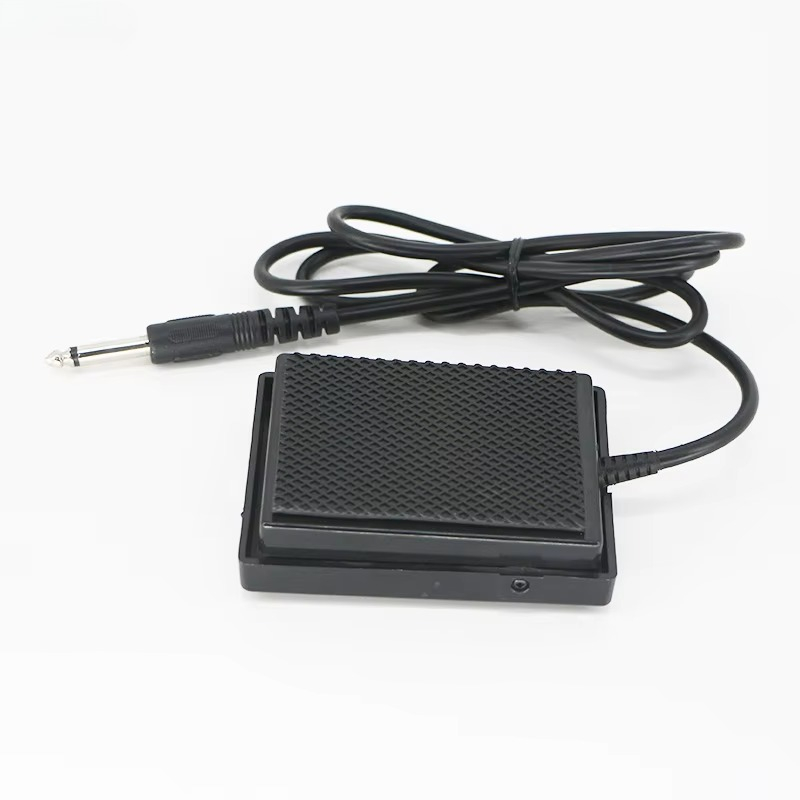 Piano Sustain Pedal - Uniwersalny pedał TB200/Piano Sustain do syntezatora